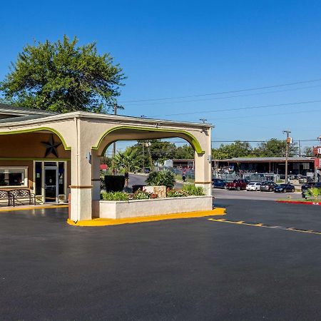 Rodeway Inn San Antonio Lackland Afb - Seaworld Exteriér fotografie