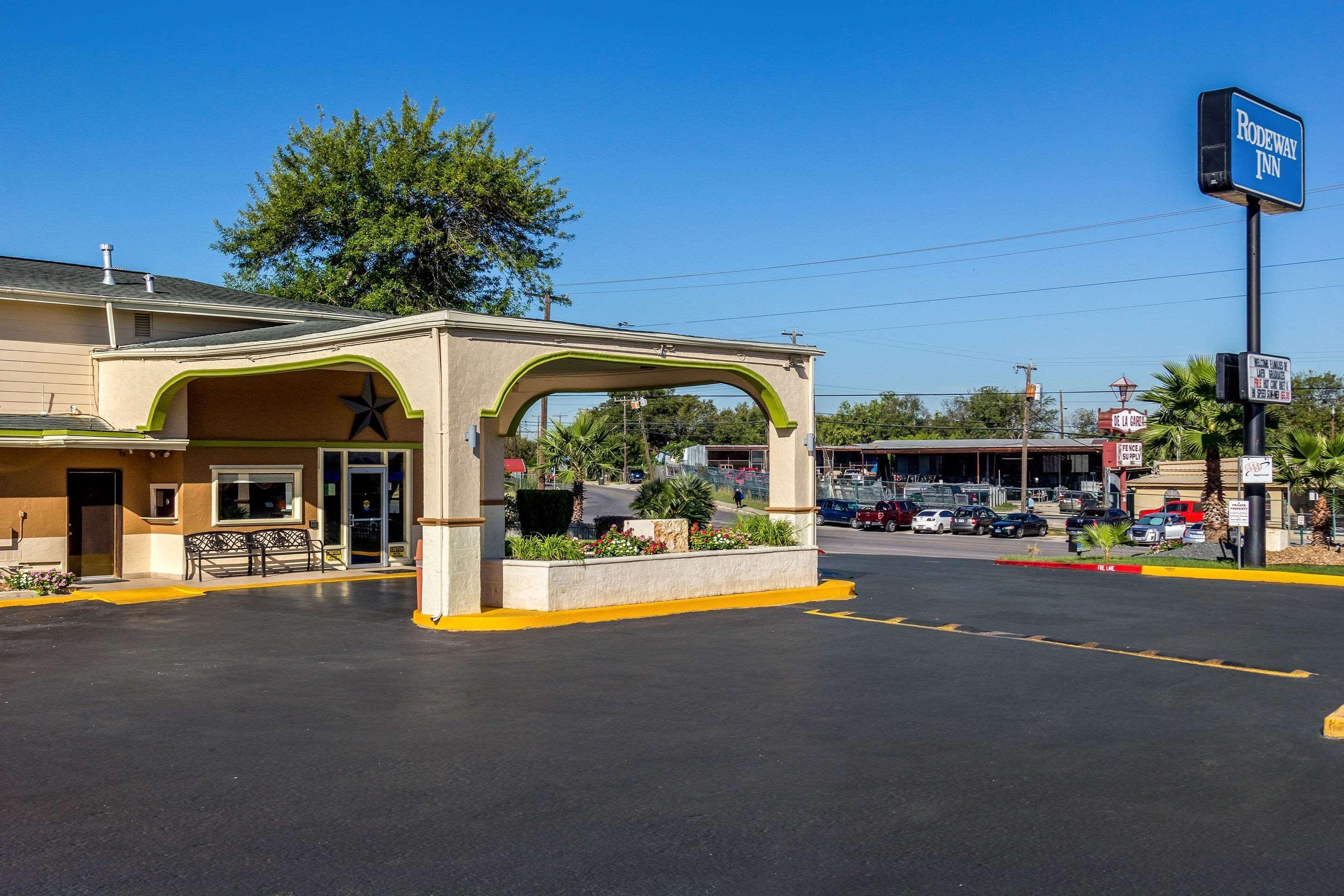 Rodeway Inn San Antonio Lackland Afb - Seaworld Exteriér fotografie